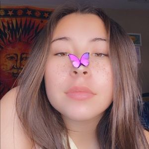 Meet your Posher, Liz